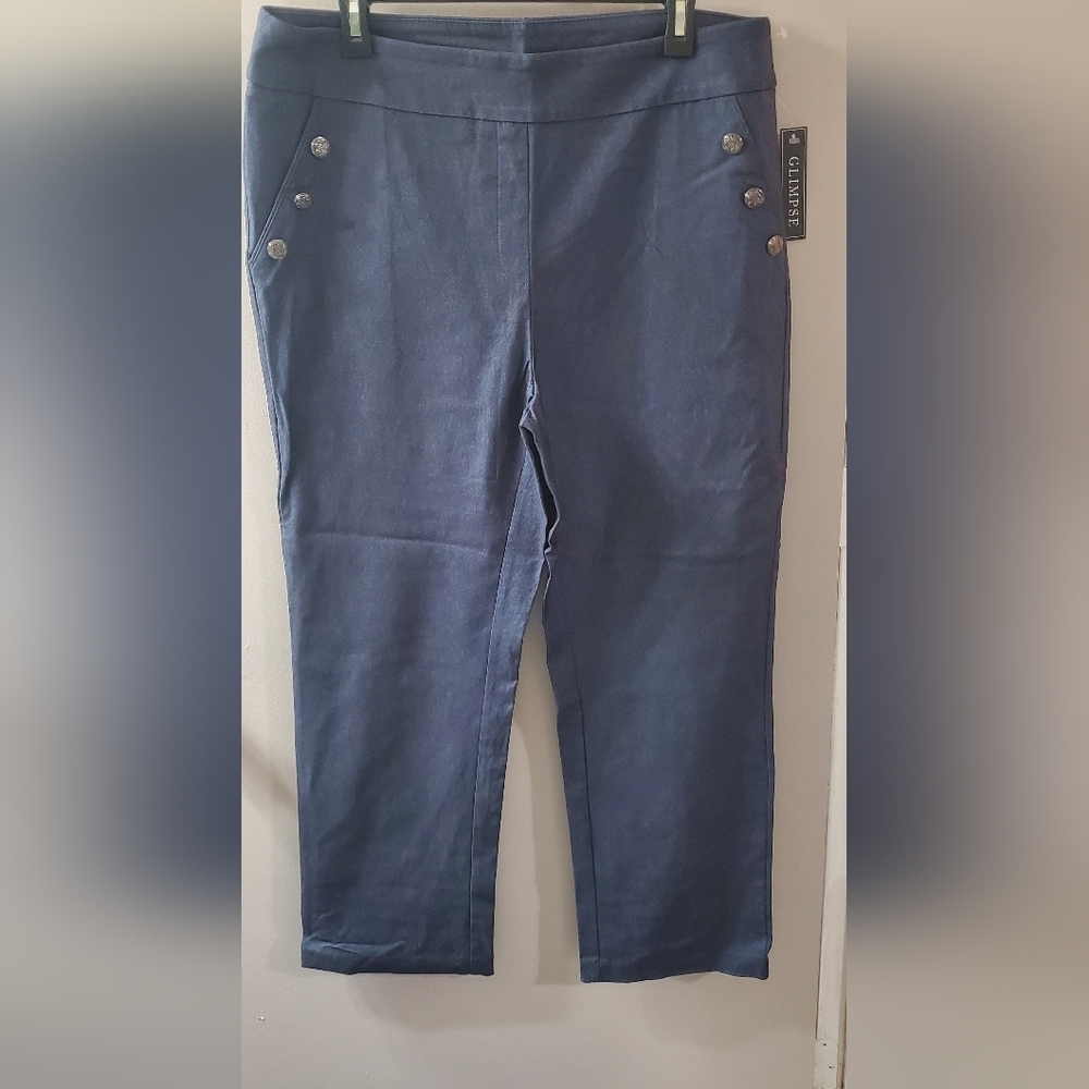 Classic Blue Stretch Crop Leg Jeans With Button Accents. Sz 2X NWT